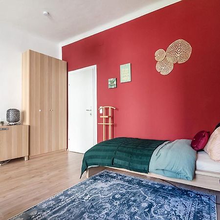 Colorful Apartment Facing Green Courtyard Vienna Esterno foto