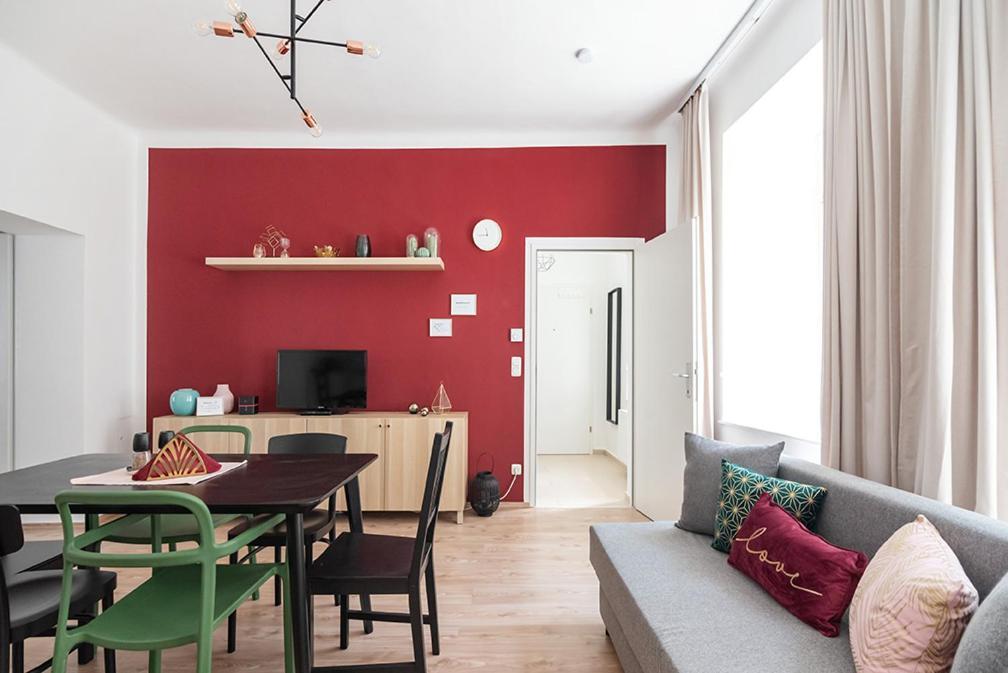 Colorful Apartment Facing Green Courtyard Vienna Esterno foto
